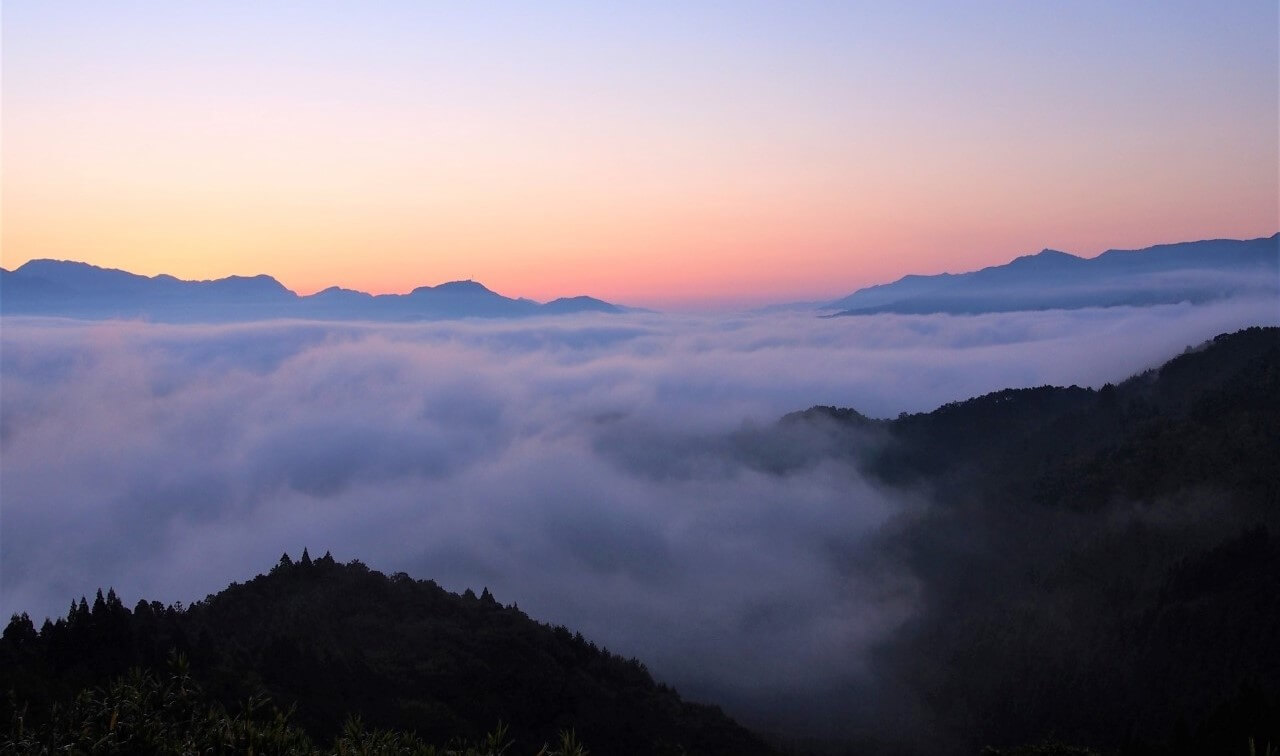 国見ケ丘の雲海の旅行観光情報 Ava Travel アバトラベル